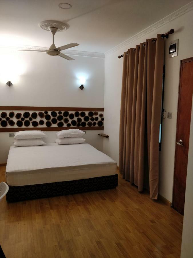 Alkina Lodge Фулидхоо Экстерьер фото