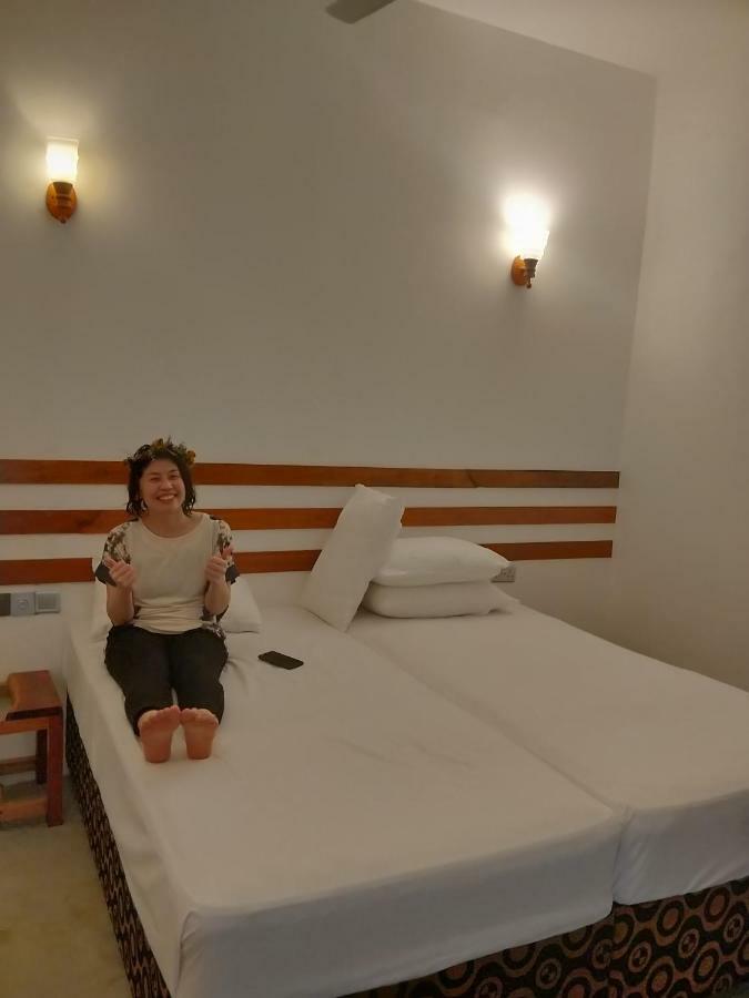 Alkina Lodge Фулидхоо Экстерьер фото