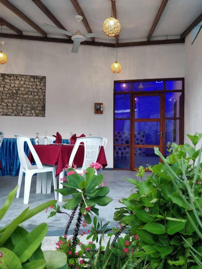 Alkina Lodge Фулидхоо Экстерьер фото